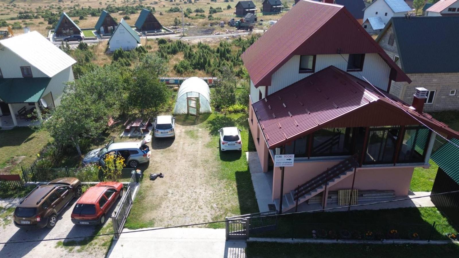 Deluxe Studio & Rooms Zarubica Zabljak  Bagian luar foto